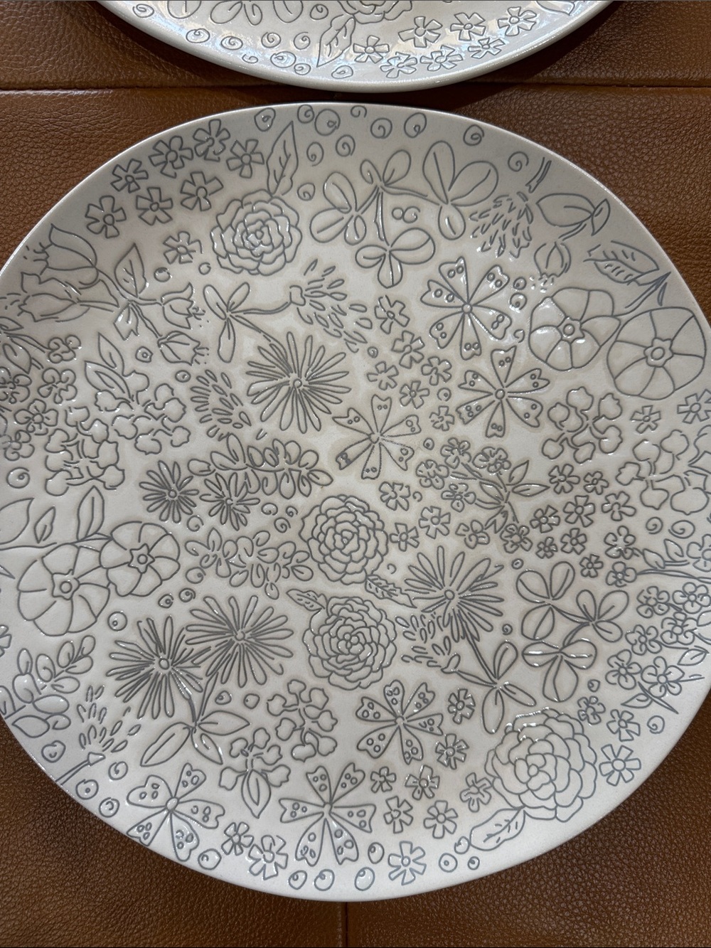 Two 11” cream Gray Floral Stoneware Dinner Plates Embossed Modern Cottage - Picture 7 of 8